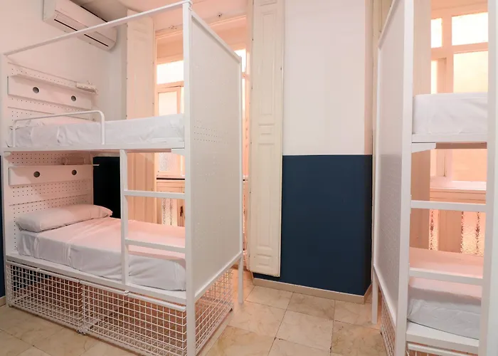 Feel Hostal Centro Urbano