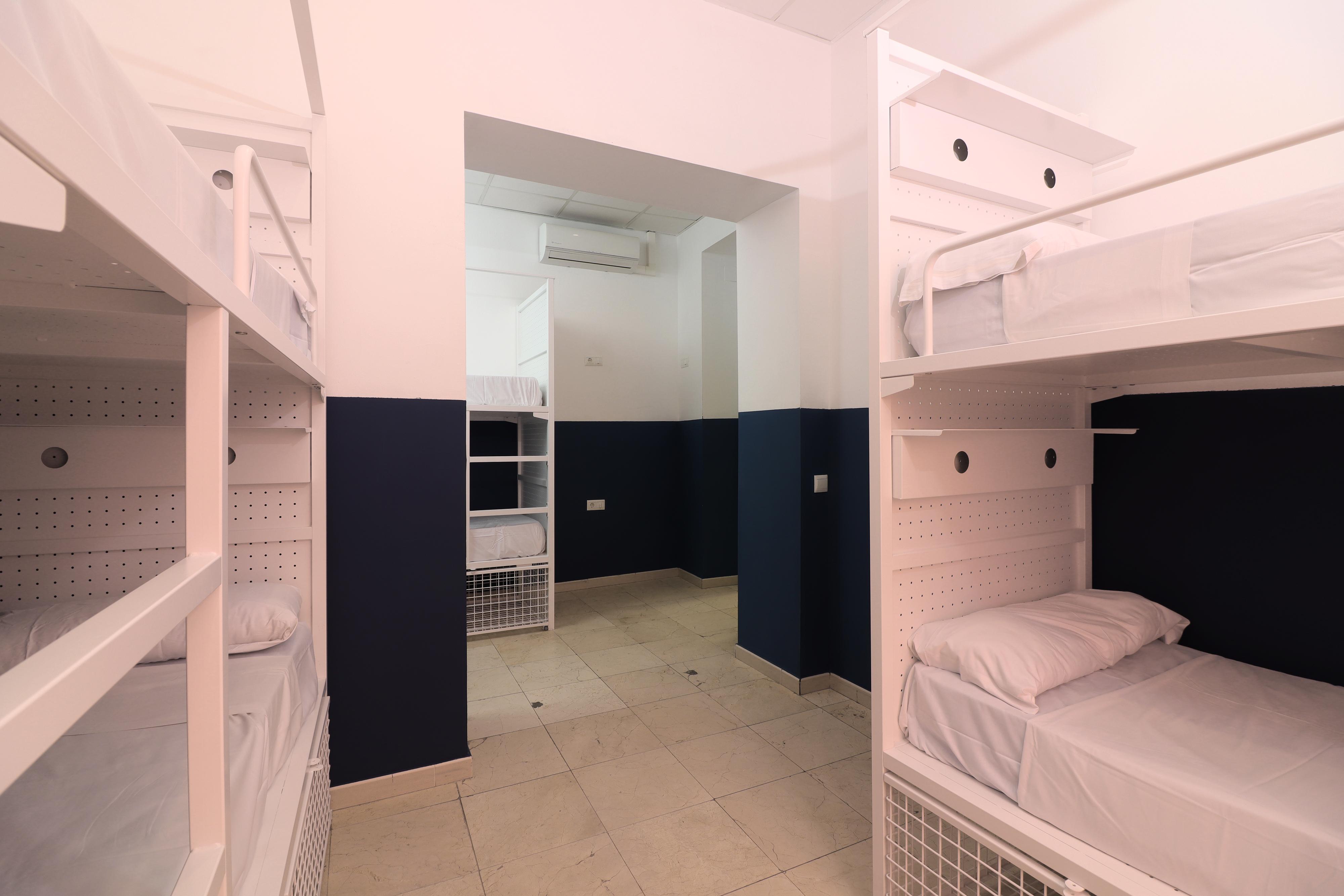 Albergue Feel Center