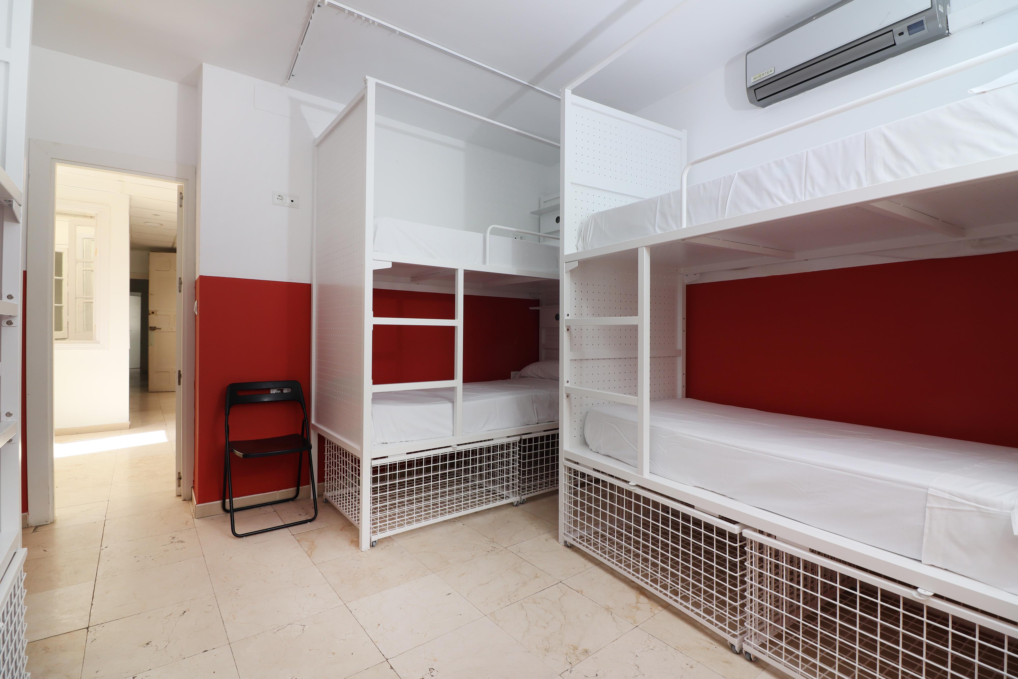 Feel Centro Urbano Hostal *
